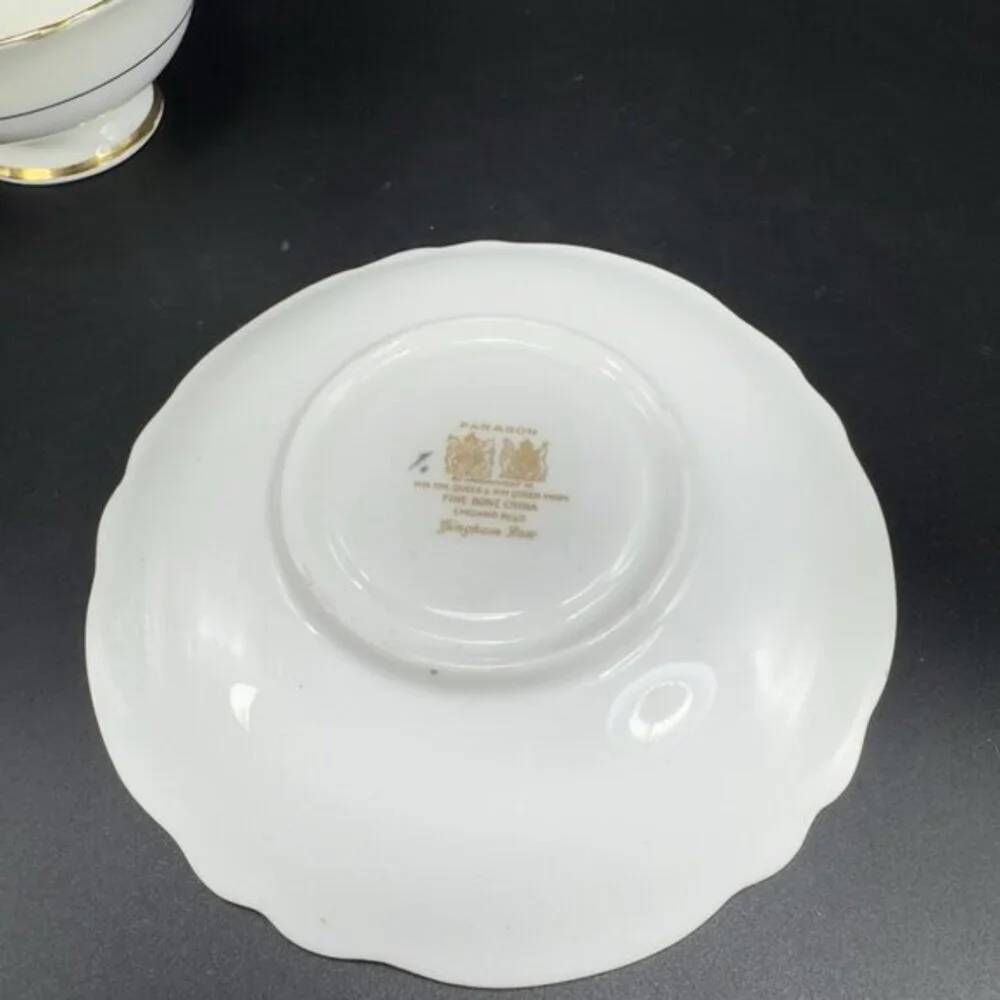 PARAGON Teacup‎ and Saucer Gingham Rose Needlepoint Pattern Porcelain Bone China